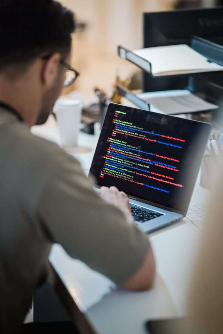 The Resume Builder That Will Get You Noticed By Recruiters