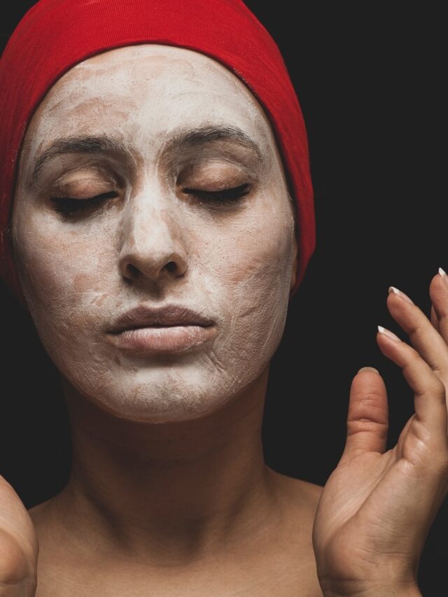 5 Homemade Face Masks To Avoid Pimples