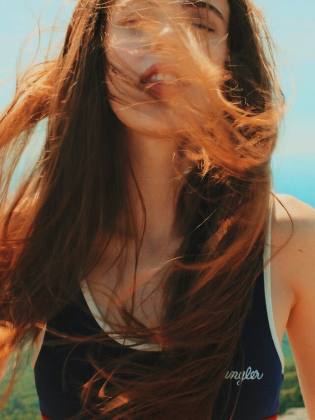 6 Benefits Of Henna Hair Packs