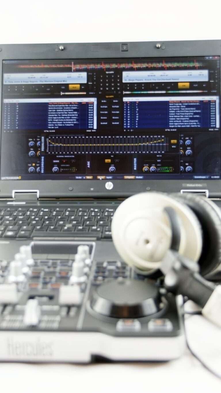 Top 5 Skills For Aspiring Software Engineers And Apps To Master Them