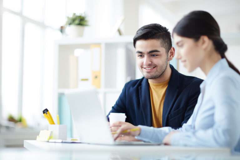 Transform Your Grades: 10 Tips Weak Students from Toppers!