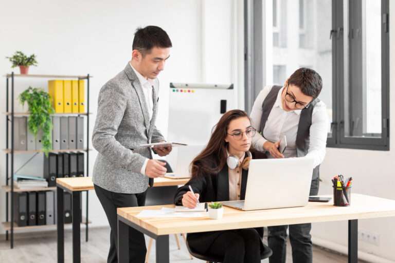 Top 10 Soft Skills for Management Students: Essential